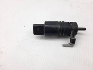 Насос стеклоомывателя BMW 7 2012 67126934160 BMW 7