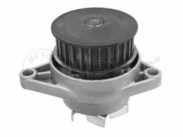 Насос системи охолодження двигуна - Фото 1