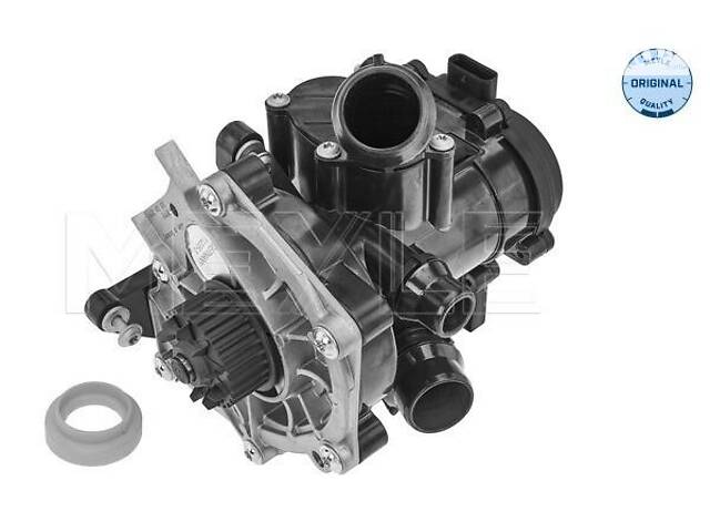 Насос системи охолодження двигуна - Фото 1