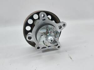 Водяной насос Hyundai Veloster 2012-2021 251002B700 Hyundai Veloster