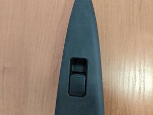 nissan note 06-09 Кнопка склопідйомника ліва