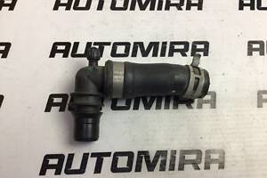 Патрубок системы охлаждения Nissan Qashqai II 1.3 2013-2021 924103256R