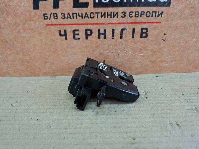 Nissan Qashqai J10 2006-2013 Замок крышки багажника 90502AV70B - Фото 7