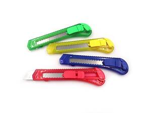 Нож канцелярский 18 мм на ленте mix4 2071N