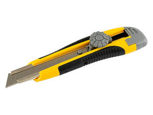 Нож Mastertool 18 мм винтовой прорезиненный + 2 лезвия 17-0118 (17-0118)