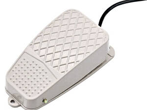 Ножний вимикач e.fs.02 металевий ENEXT [p0810152]