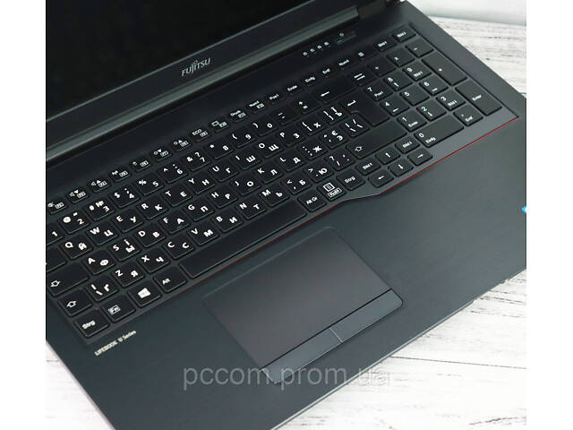 Ноутбук 15.6' Fujitsu LifeBook U757 Intel Core i5-6200U 8Gb RAM 1Tb SSD M.2 FullHD IPS - Фото 9