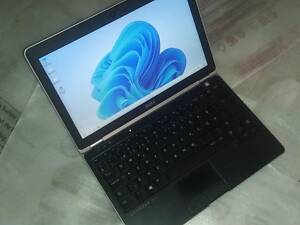 Ноутбук Dell Latitude E6230