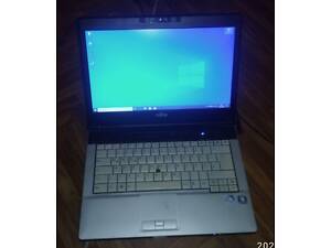 Ноутбук Fujitsu Lifebook S751