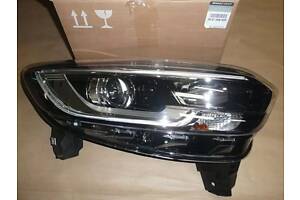 НОВА ОРИГІНАЛЬНА ФАРА RENAULT KADJAR ПЕРЕДНЯ ПРАВА 260103903R 260105845R