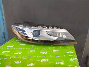 Новая оригинал фара ПРАВАЯ для Audi Q7 LIFT 2009 - 2015 год // Xenon // 4L0941030AD // 4L0941004AD // 89321269 // 044142