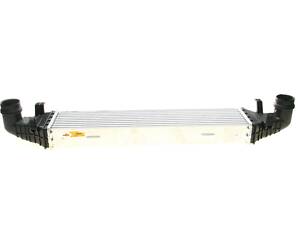 NRF 30504 Радиатор интеркулера MB C-class (W204)/E-class (W212) 08-16 (OM651/OM642/M274)