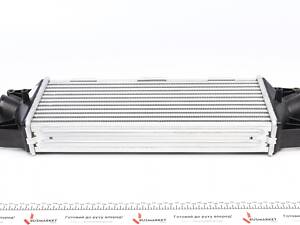 NRF 30879 Радиатор интеркулера Iveco Daily III/IV 2.3D-3.0D 99-