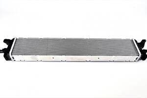NRF 50037 Радиатор охлаждения Audi A4-A8 2.0D-4.0 07-18