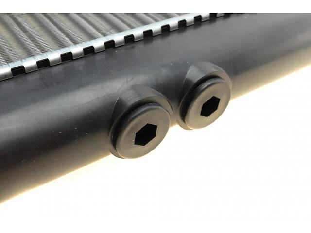 NRF 58670 Радіатор охолодження Opel Ascona C/Kadett D 1.3-2.0i 81-88 - Фото 5
