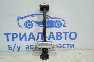 Ограничитель дверей жемчуга. Hyundai Sonata YF 2.4 2010 (б/у)