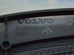 Обрамление щитка приборов Volvo S90 16- 39838620 31366651 39838829