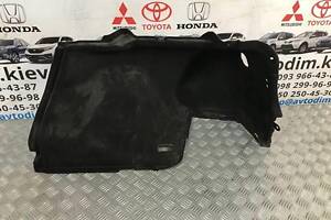 Обшивка багажника правая 6471453040C0 Lexus IS 2005-2013