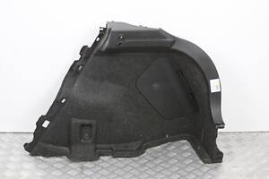 Обшивка багажника правая Toyota Auris 2006-2012 6473302050