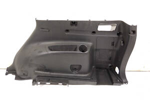 Обшивка багажника внутренняя правая 647300R010B0 TOYOTA RAV4 EV 10-14