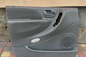 Обшивка дверей (карта) передняя левая водителя Chrysler Voyager Вояджер 01-07гг 1BU711D5AA