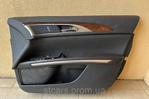 Обшивка дверей (карта) передня прав Lincoln MKZ 13- DP5Z5423942BL