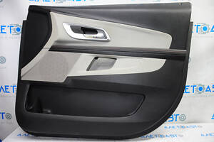 Обшивка двери карточка передняя правая Chevrolet Equinox 10-11 черн с сер вставкой кожа, подлокотник кожа, красная строч
