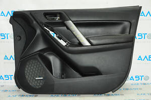 Обшивка двери карточка передняя правая Subaru Forester 14-18 SJ черн с черной вставкой кожа, подлокотник кожа, harman ka