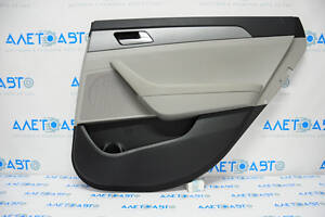 Обшивка двери карта задняя правая Hyundai Sonata 15-19 серая кожа