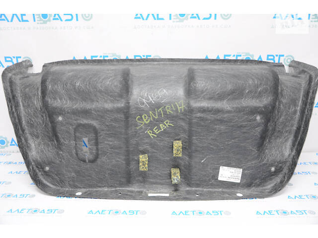 Обшивка крышки багажника Nissan Sentra 13-19 черн