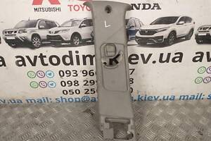 Обшивка салона центральная верхняя левая MR576069 Mitsubishi Grandis 2003-2008