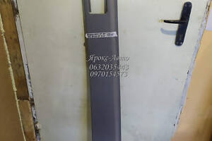 Обшивка стойки средней левая Mersedes Sprinter (901) 1995-2006 серая 000048190
