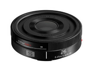 Об'єктив Panasonic Lumix S 26 мм F8 (S-R26E)