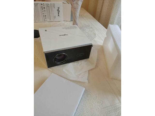 Найкращий за свою ціну домашній проектор Thundeal TDA7W Full HD 120W - Фото 3