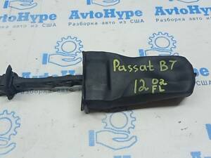 Обмежувач дверей перед левом VW Passat b7 USA 561-837-249-C