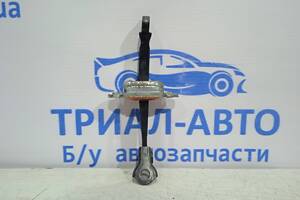 Ограничитель двери передний правый Kia Cerato TD 2008 (б/у)