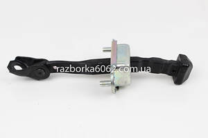 Ограничитель двери задний Subaru Legacy (BN) 2014-2020 62124AL00A