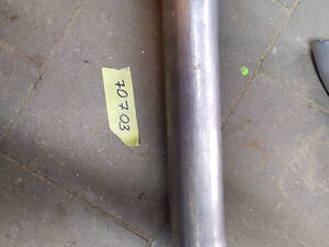 Окончание трубы на автомобили направленное вниз длинна 32см диаметр внутренний 42мм наружный 45мм 000070703