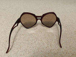 Окуляри сонцезахисні.Очки солнцезащитные.