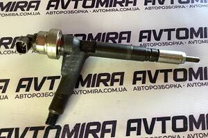 Форсунка топливна Opel Astra H 1.7 CDTI 2004-2010 8973138613