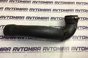 Патрубок интеркулера Opel Astra H 1.9 CDTI 2004-2010 55350915