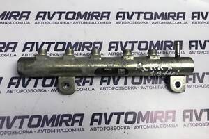 Паливна рампа Opel Astra H 2004-2010 0445214056