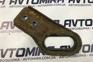 Кронштейн кріплення радіатора правий Opel Astra H 2004-2010 13153540