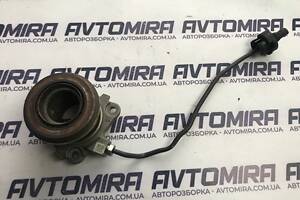 Вижимний підшипник Opel Astra H 2004-2010 55558917