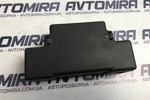 Кришка ящика запобіжників Opel Astra H 2004-2010 74338300