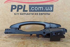 Opel Astra J 2009-2015 Ручка двери передняя левая кронштейн 14096201