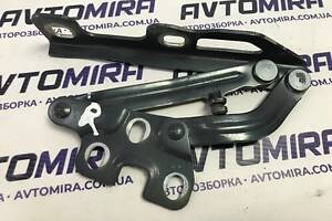 Петля капота права Opel Corsa D 2006-2014 13311903