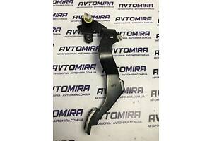 Педаль тормоза Opel Corsa D 2006-2014 13359989