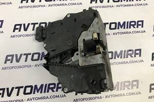 Замок двери задней правой Opel Corsa D HB 5дв. 2006-2014 13258268