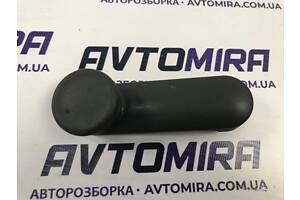 Ручка стеклоподъемника заднего правого Opel Corsa D HB 5дв. 2006-2014 90247150